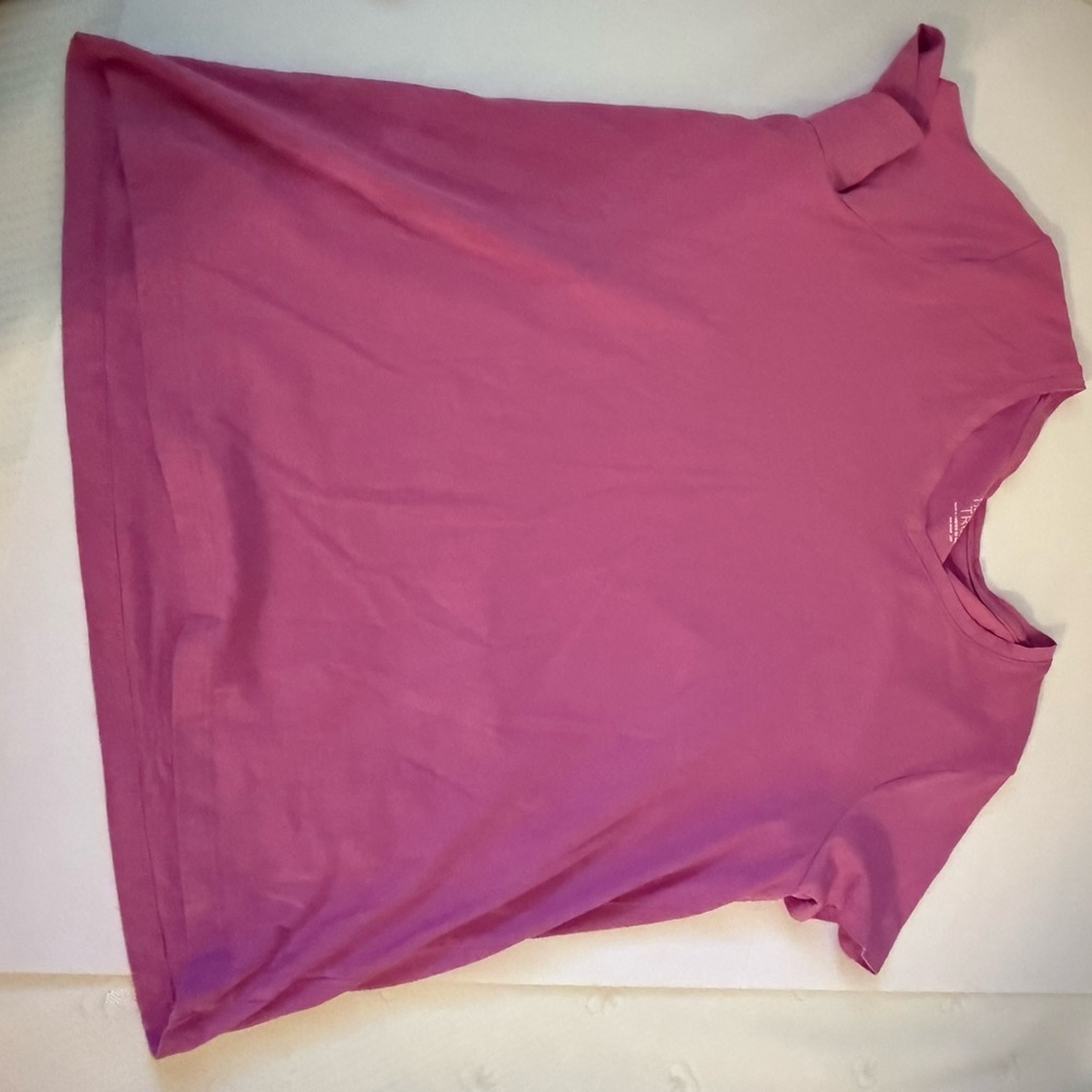 Time and Tru Women's Short Sleeve Pink Tee